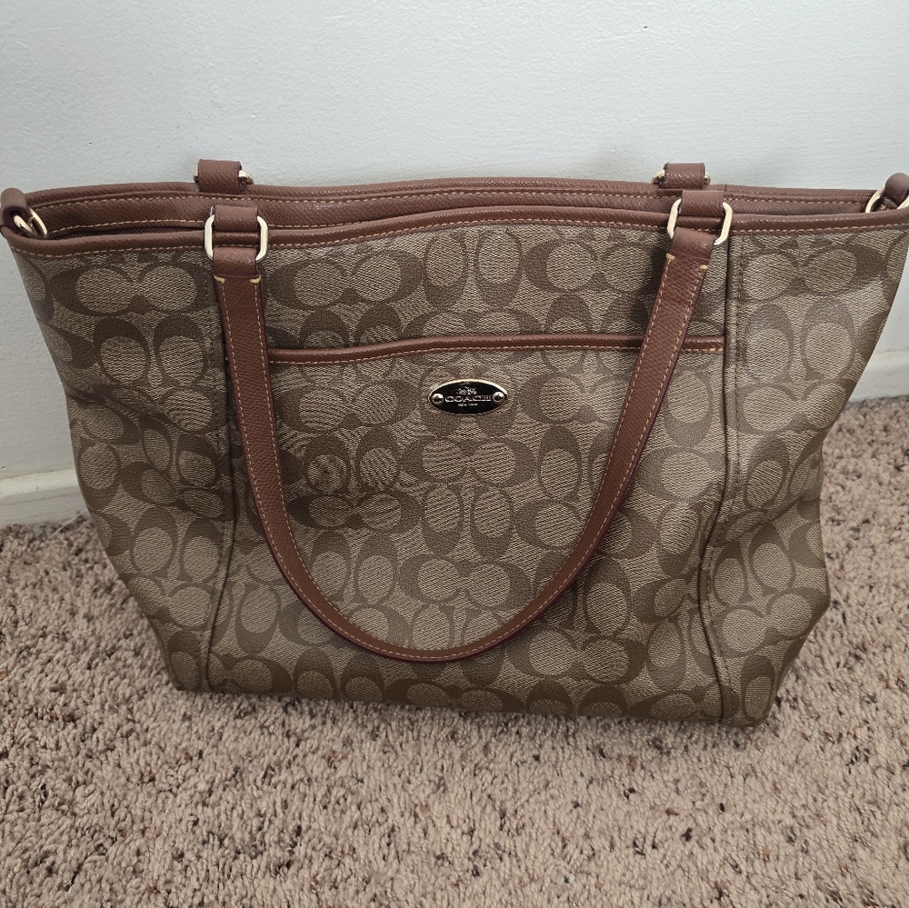Coach tote